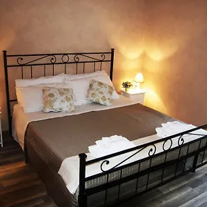 house-colosseo.it-romehotels.com/