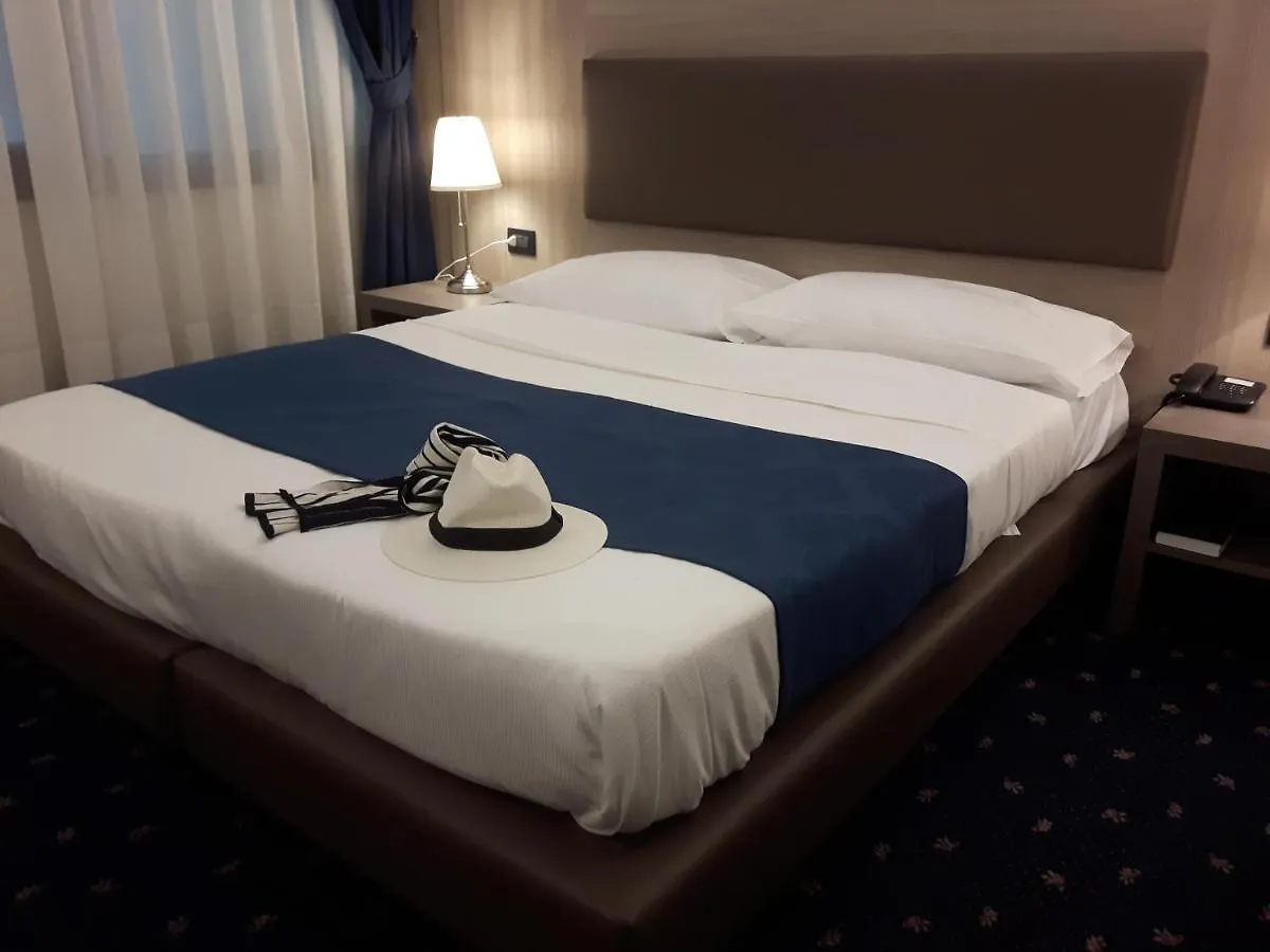 Hotel Roberta Mestre 3*,  Italy